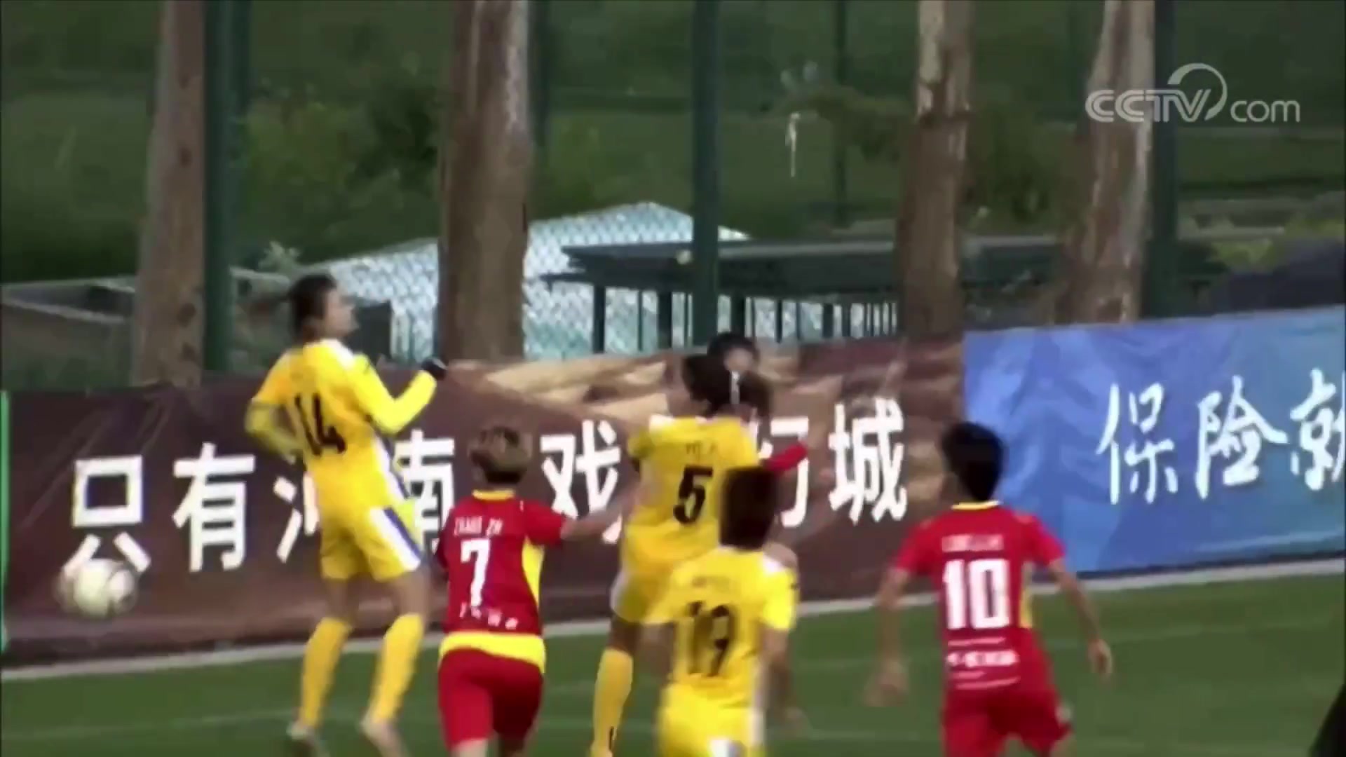 超级巨大女超联赛名场